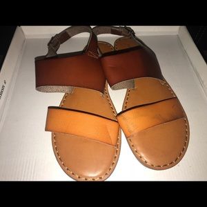 American Eagle Sandals